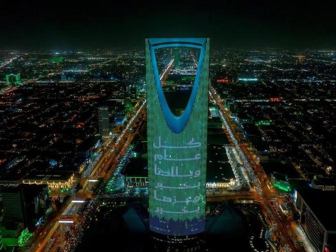 爆发这些中国品牌已抢先卡位麻将胡了2沙特时尚消费大(图11) 爆发这些中国品牌已抢先卡位麻将胡了2沙特时尚消费大(图11)